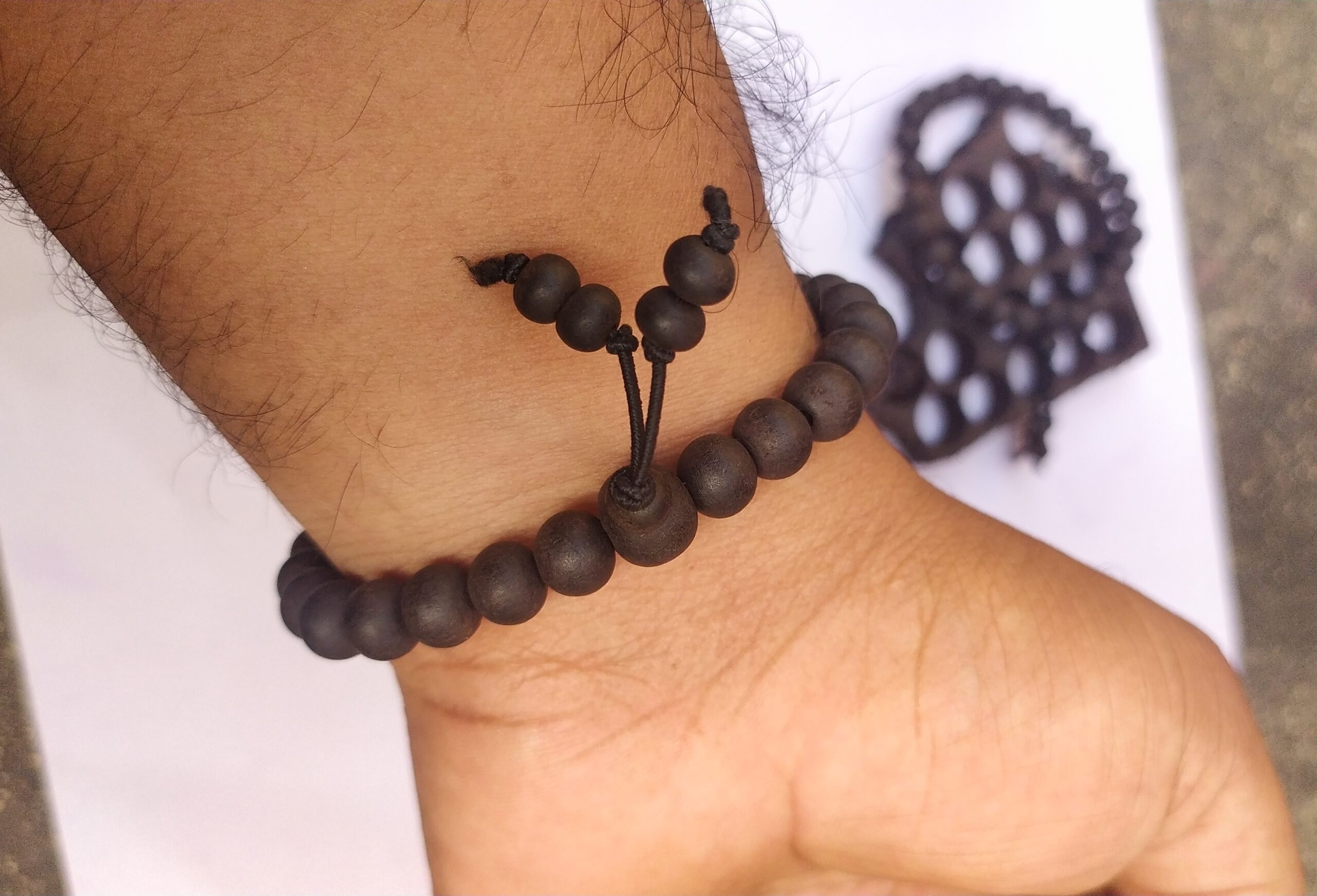 Black Ebony Wood Karungali Kattai Beads 10mm Wrist Bracelet-sonthuy.vn